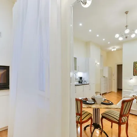 Hotel Noble Elégance Studio Zara