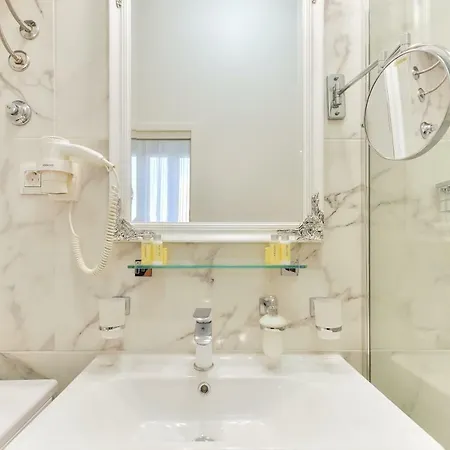 Noble Elégance Studio Hotel Zara