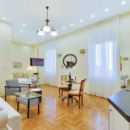 Hotel Noble Elégance Studio Zara