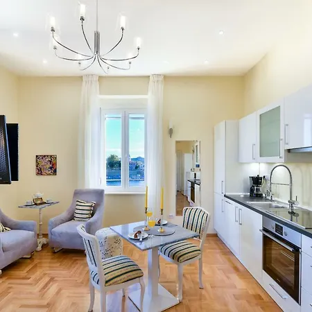 Hotel Noble Elégance Studio *