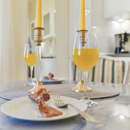 Noble Elégance Studio Hotel *