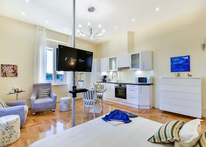 Otel Noble Elegance Studio *